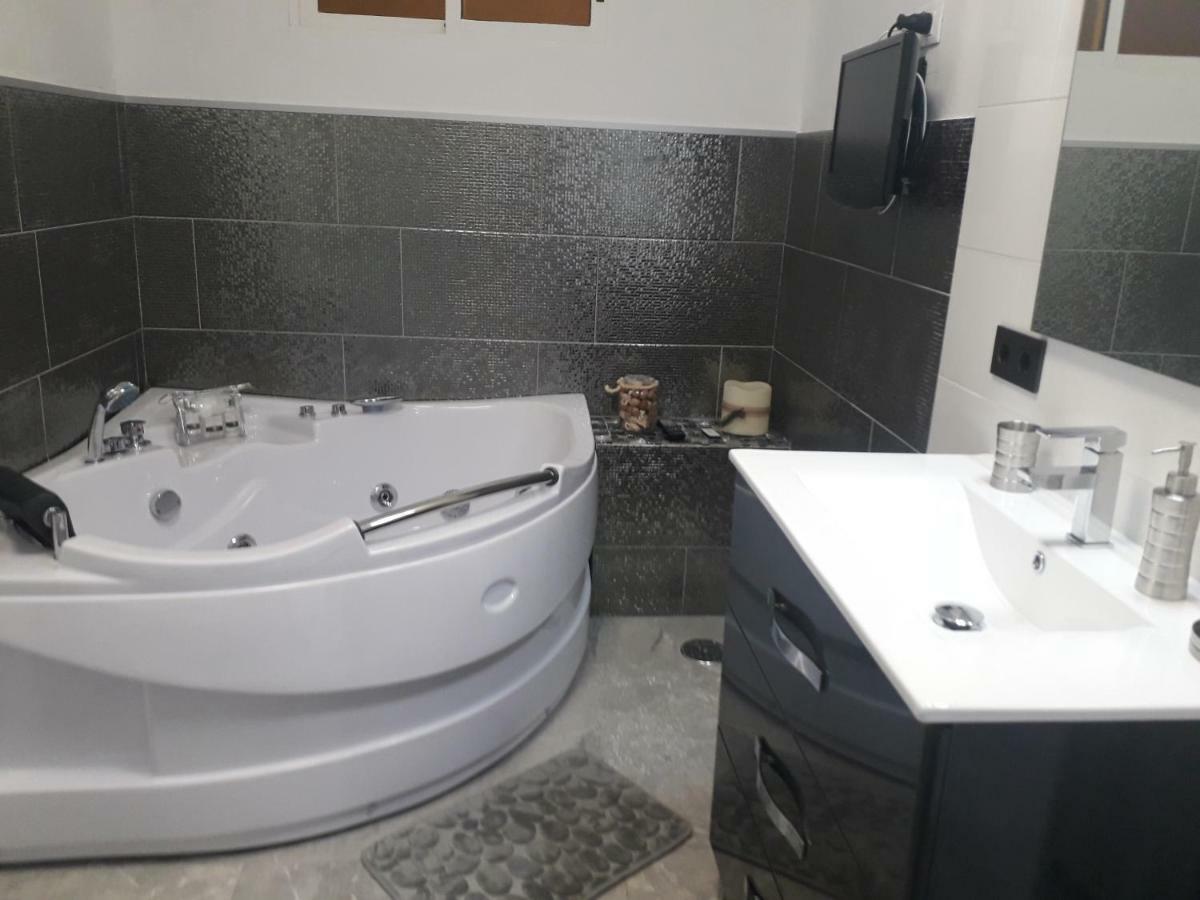 קוסטה קלמה Apartamento Con Jacuzzi Vistas A La Piscina מראה חיצוני תמונה
